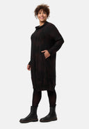 'Ombra' dress - wide collar and flowing silhouette