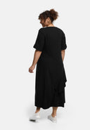'Valeria' Kleid – fließend, modern & feminin