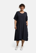 'Viona' Kleider  – fließend, chic & feminin