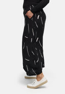 'Noira' Hose – fließend, modern & komfortabel