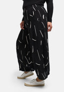 'Noira' Hose – fließend, modern & komfortabel
