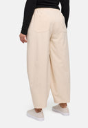 'Livia' Hose – Weite Passform, cleanes Design, & stretch