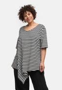 'Isara' Tunika – asymmetrisch, modern & ausdrucksstark